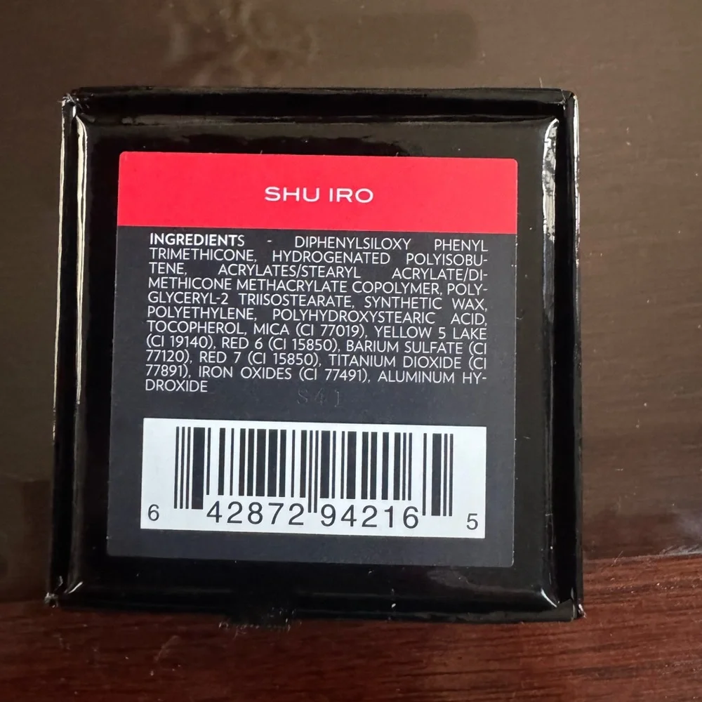Surratt‎ Beauty Women's Red Lid Lacquer Gloss Eyeshadow 0.11 oz. - SHU IRO
